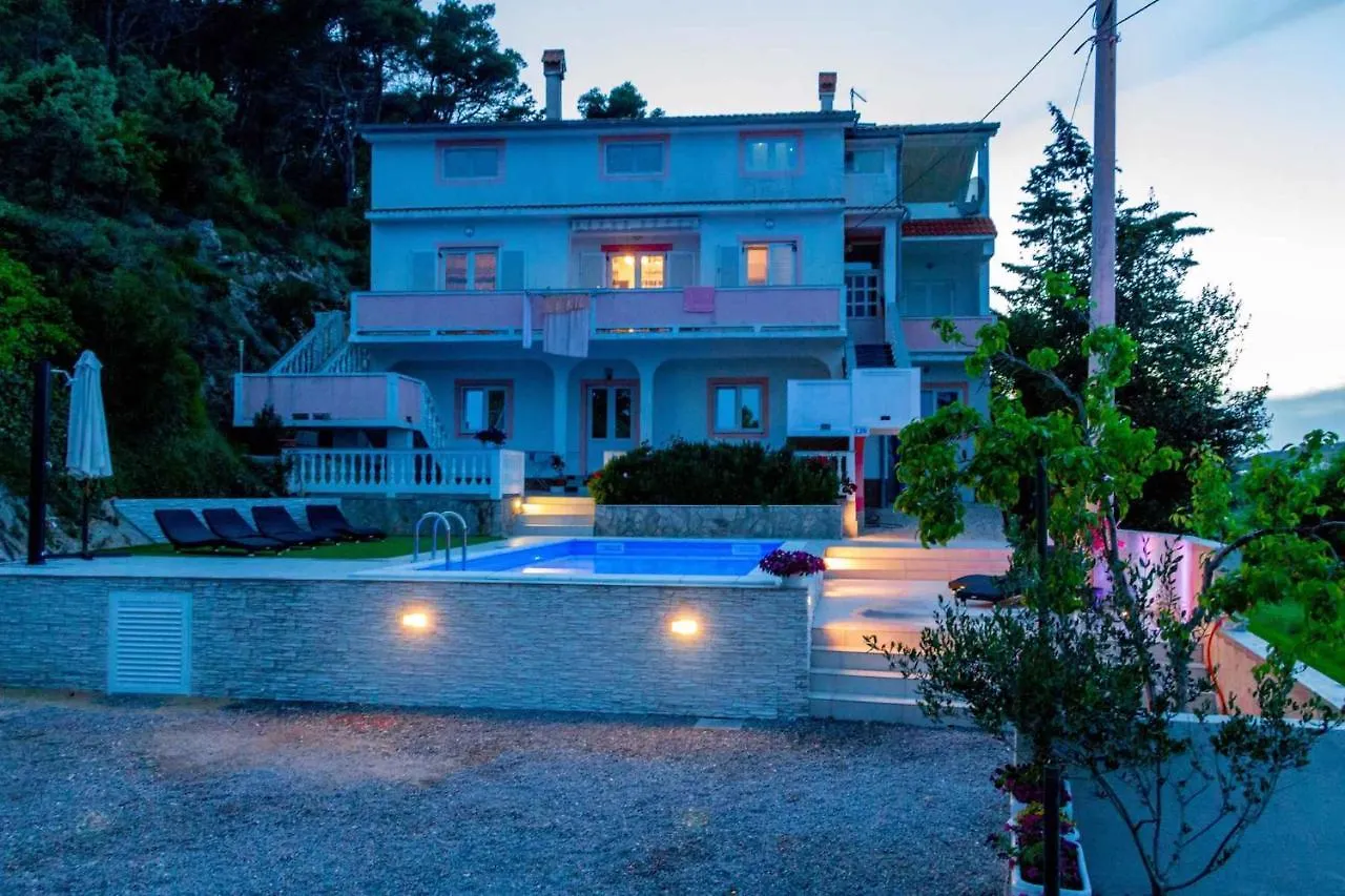 Apartment Kampor 1 Croatia