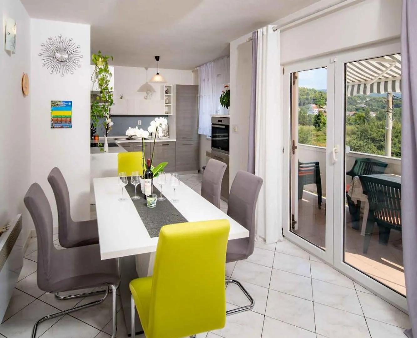 Apartment Kampor 1