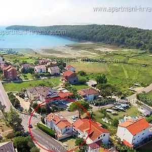 Adriatic A2-a6, Rab Apartman